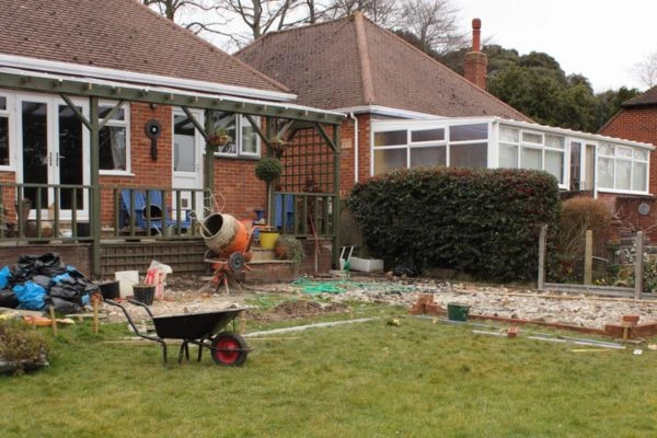 Understand the importance of boundary walls Harlow contact Jason edworthy party wall surveyors today!